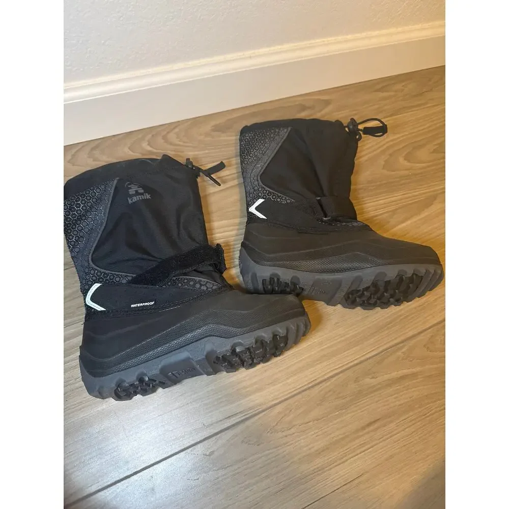 NEW Kamik Kids Size 1 Waterproof Winter Snow Boots Black Insulated Unisex
